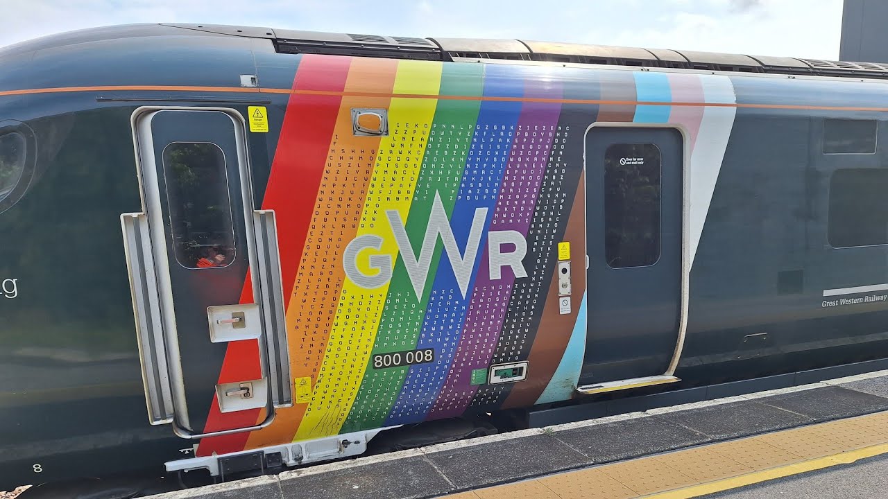 epic tones @ Llanelli with a 153 combo,150283,197s,trainbow 800008,800024,800026,800034, 4 crossover