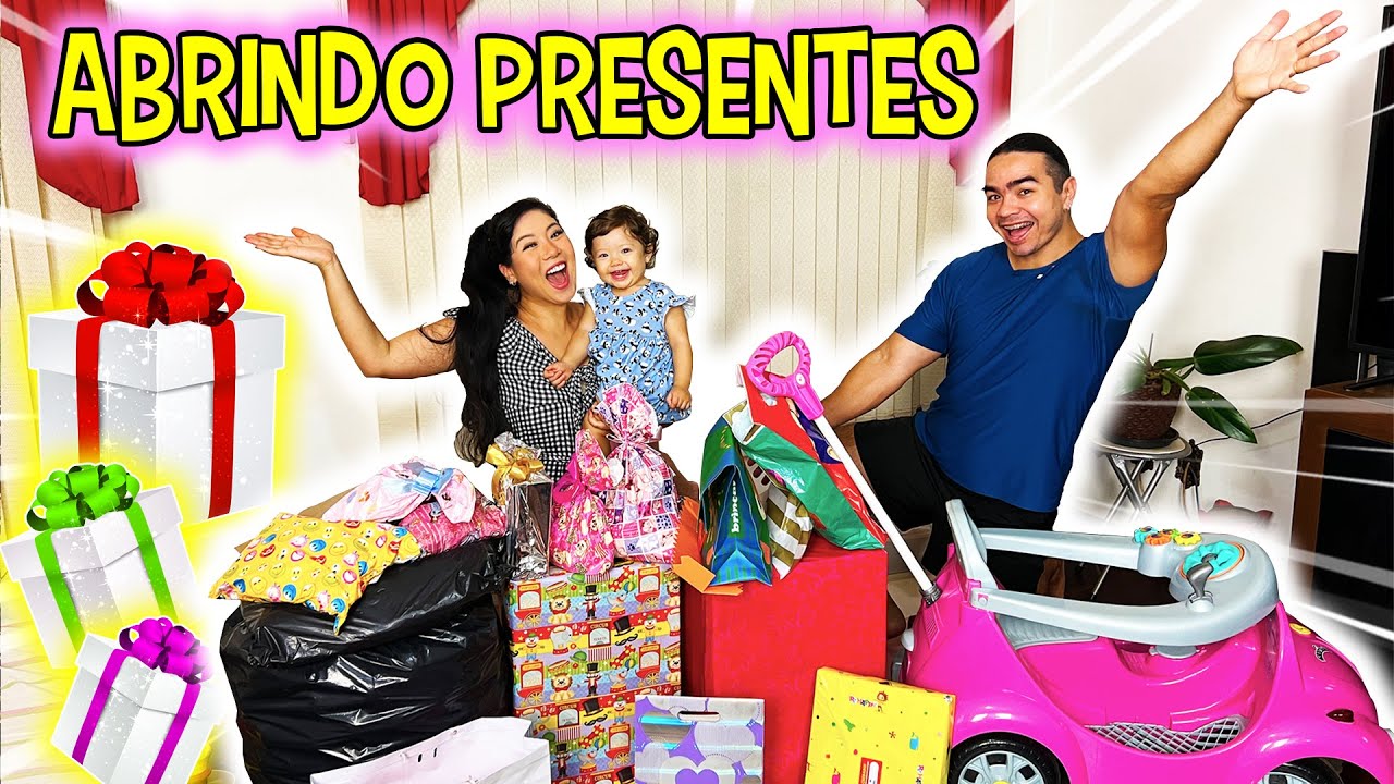ABRIMOS OS PRESENTES DE ANIVERSÁRIO DA EMY | Maru e Bomba