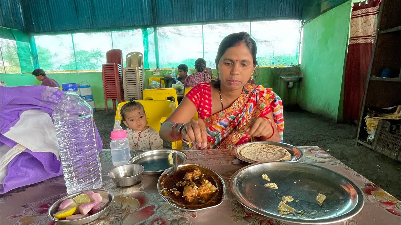 Husband Ji Pahlibar Etna Tasty Mutton Khilane Laye Dhabe Pe 🤤￼￼￼