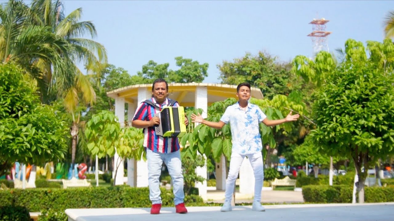 Sergio Sabino Y Sus Teclas Show - No Vino A Las Tres (Video Oficial)