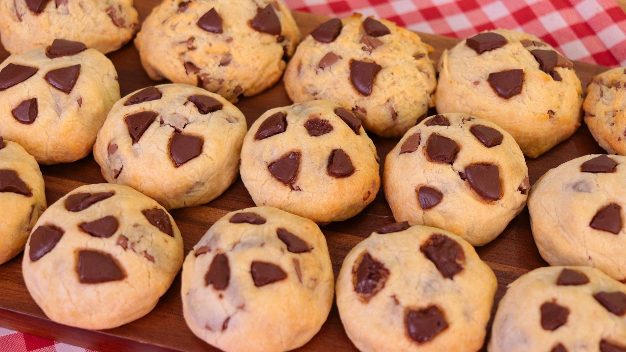 COOKIE DE LEITE CONDENSADO COM CHOCOLATE SIMPLES E FÁCIL DE FAZER! | COOKIE COM GOTAS DE CHOOCOLATE
