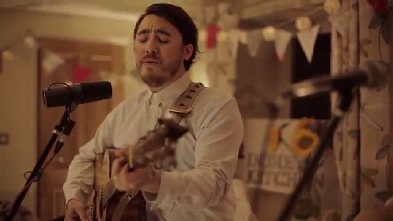 JP Hoe - Learn To Let You Go (Indie Kitchen Session)