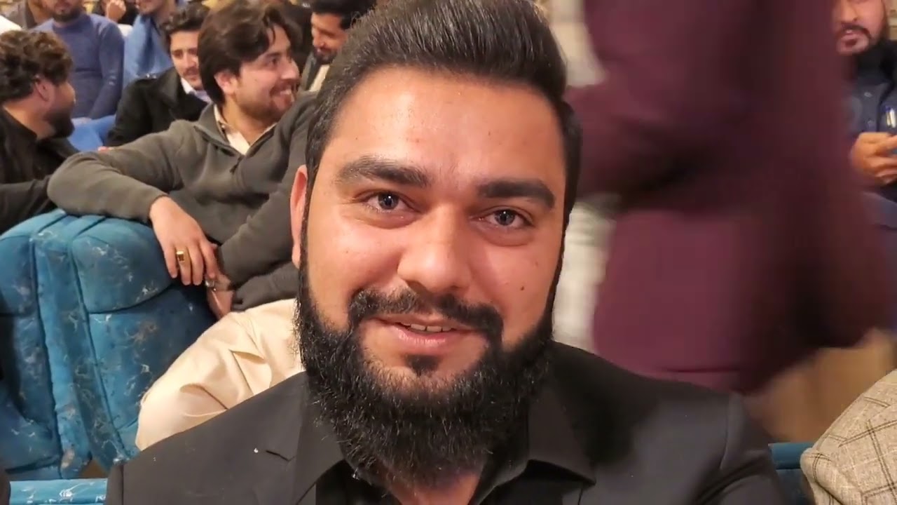 ویډیو اوګورئ او پیج لایک کړئ مننه کوم عندلیب