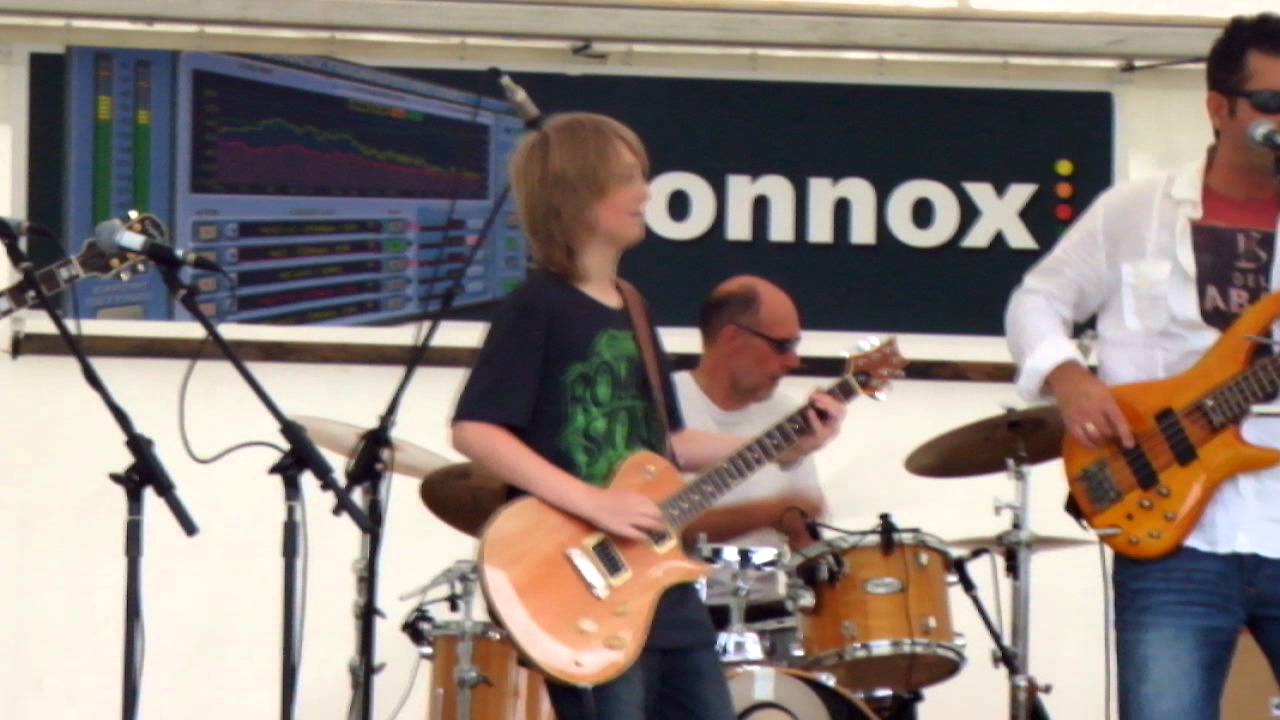Charlbury Beer Festival   'Cats in the Back'