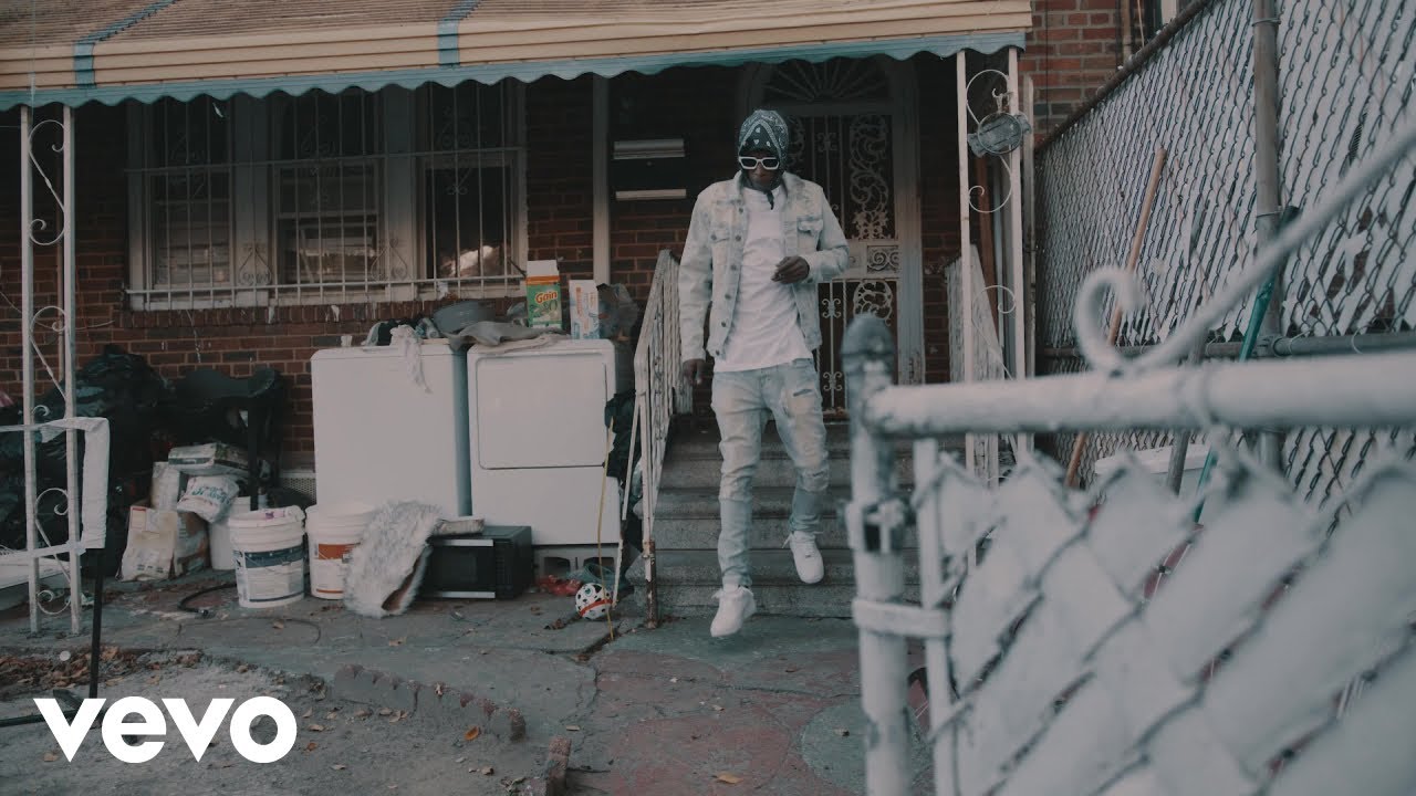 Mugs, Track Starr - Rich Is Life (Official Music Video)