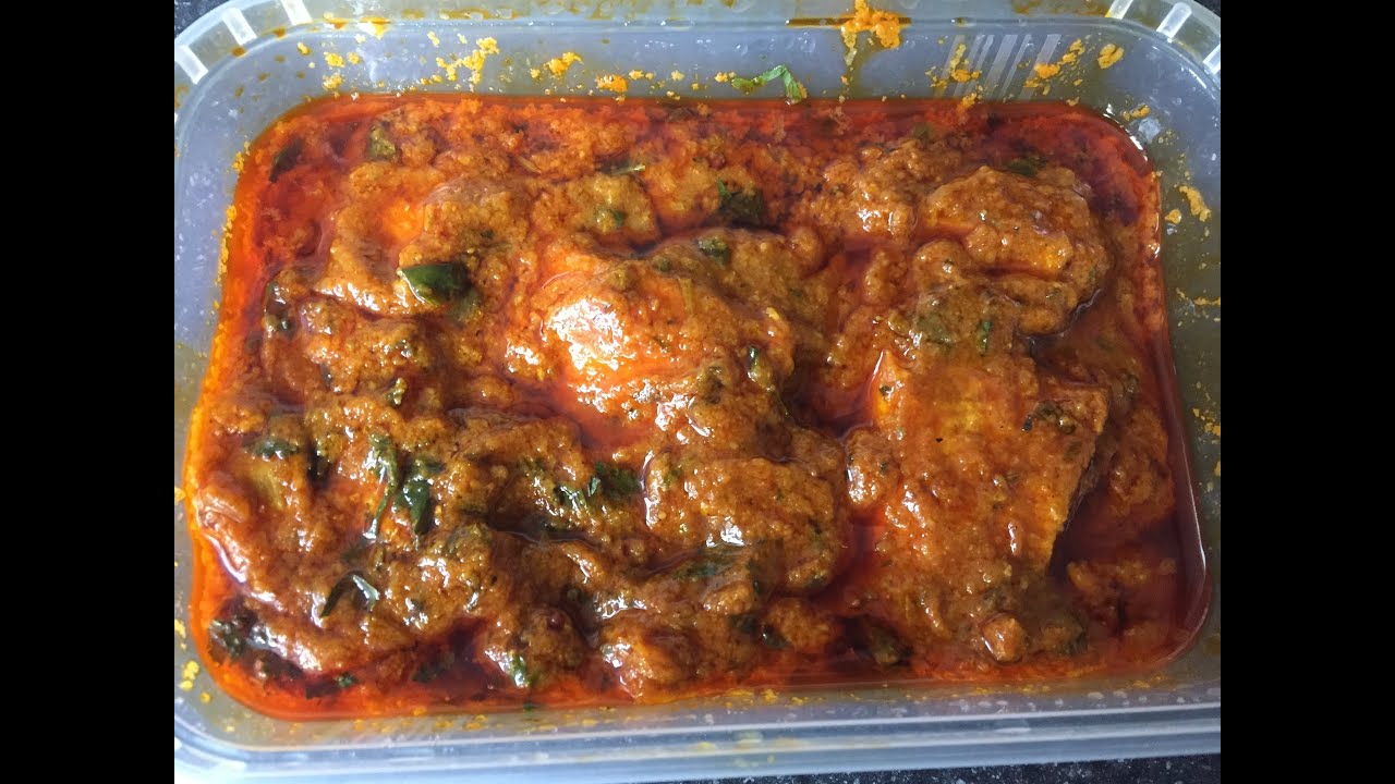 Chicken Madras (Indian Restaurant Style) from Misty Ricardo's Curry Kitchen