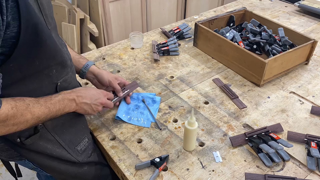 Classical guitar bridge construction