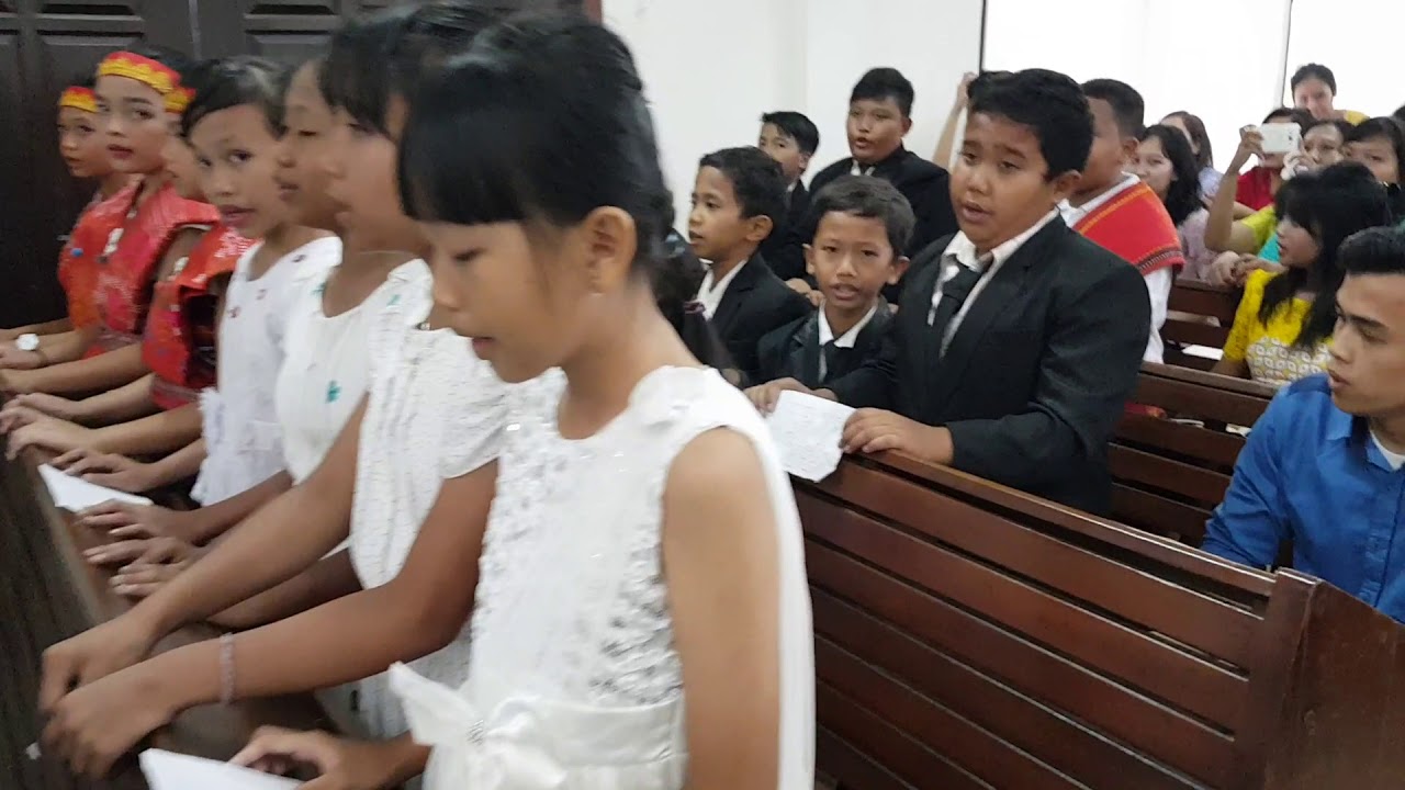 Koor Anak Sekolah Minggu HKBP Bakom Cileungsi