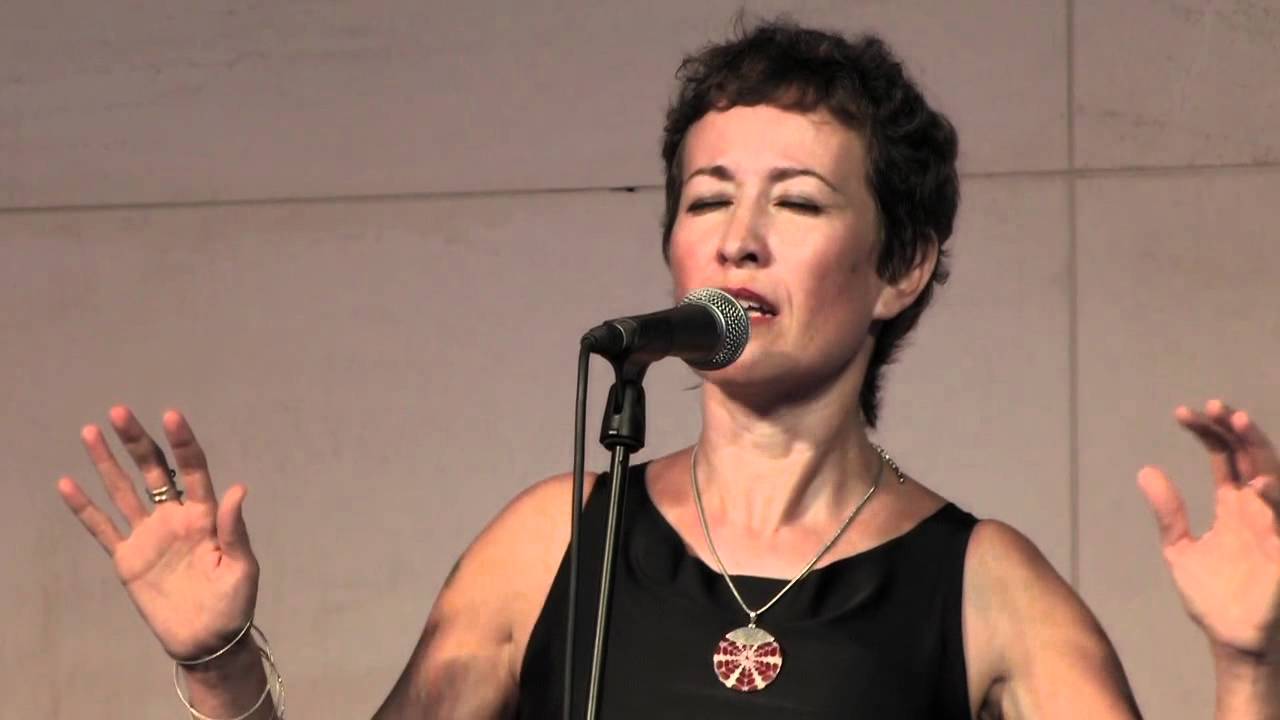 El último café. Tango song by Sandra Rehder