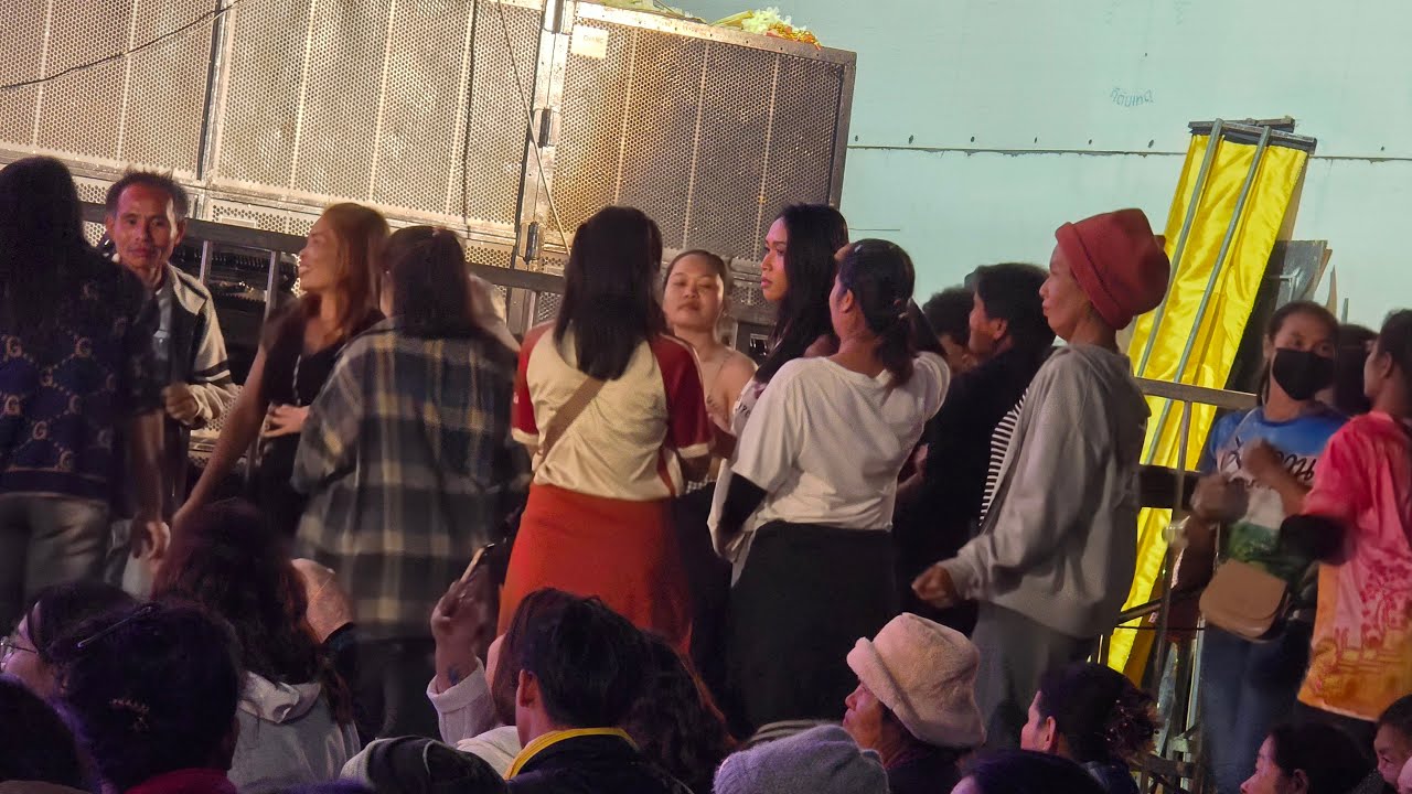 ม่วนๆหน้าฮ้าน #สาวน้อยเพชรบ้านแพง #ไทสุรินทร์สัญจร