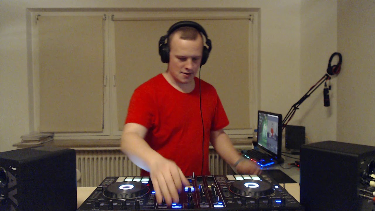 Cynex&acute;s Hardstyle Mix Nr. 4