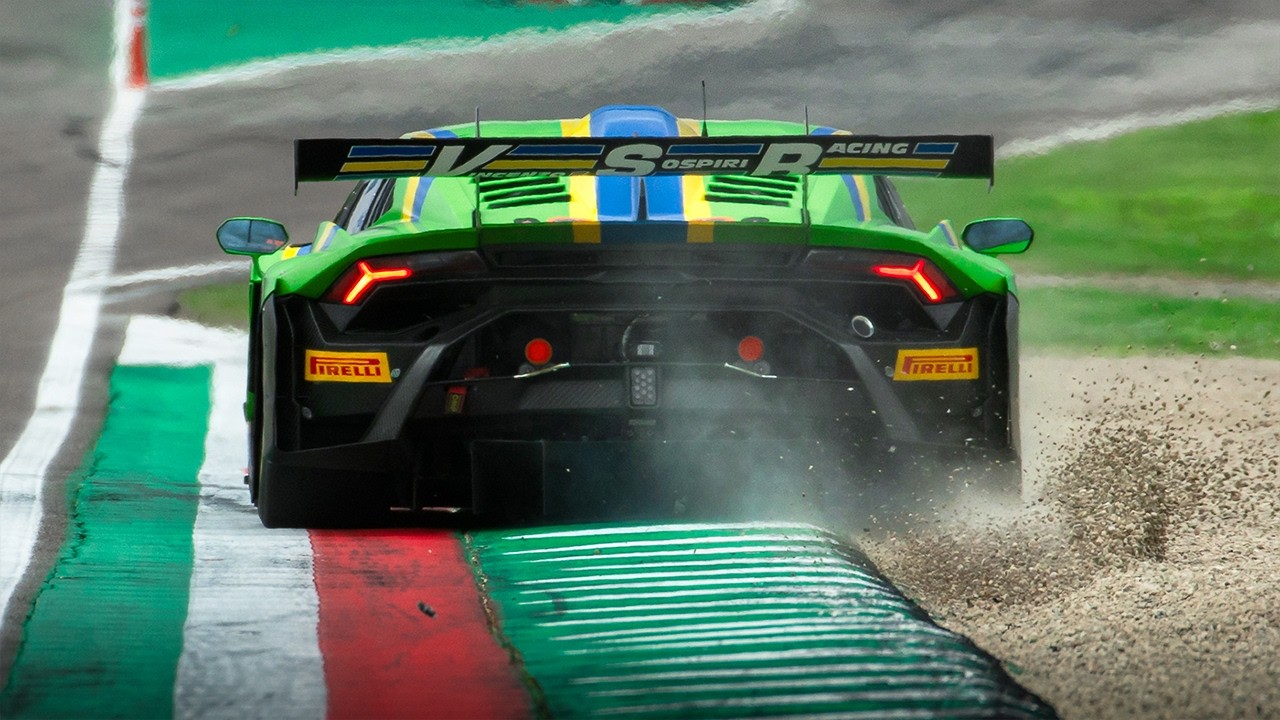 Farewell to the Iconic V10 Engine: Lamborghini Huracán GT3 EVO2 Sound testing at Imola Circuit!