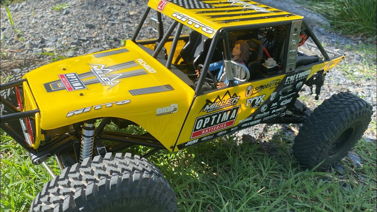 RC4WD Miller Motorsports Brand New Pro Rock Racer 3s trailrun with this super scale Rock Racer!