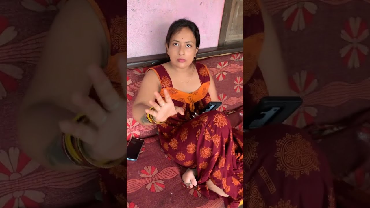 মেয়েদের ঘরে কি আর কাজ থাকে ।তাও কত টেম্পার 😏😏