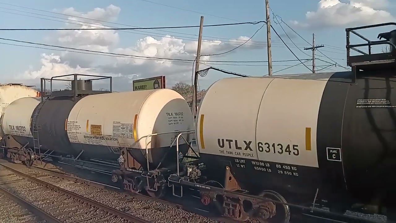 NS manifest heading to NS oliver yard with a UNEXPECTED shave and a haircut.