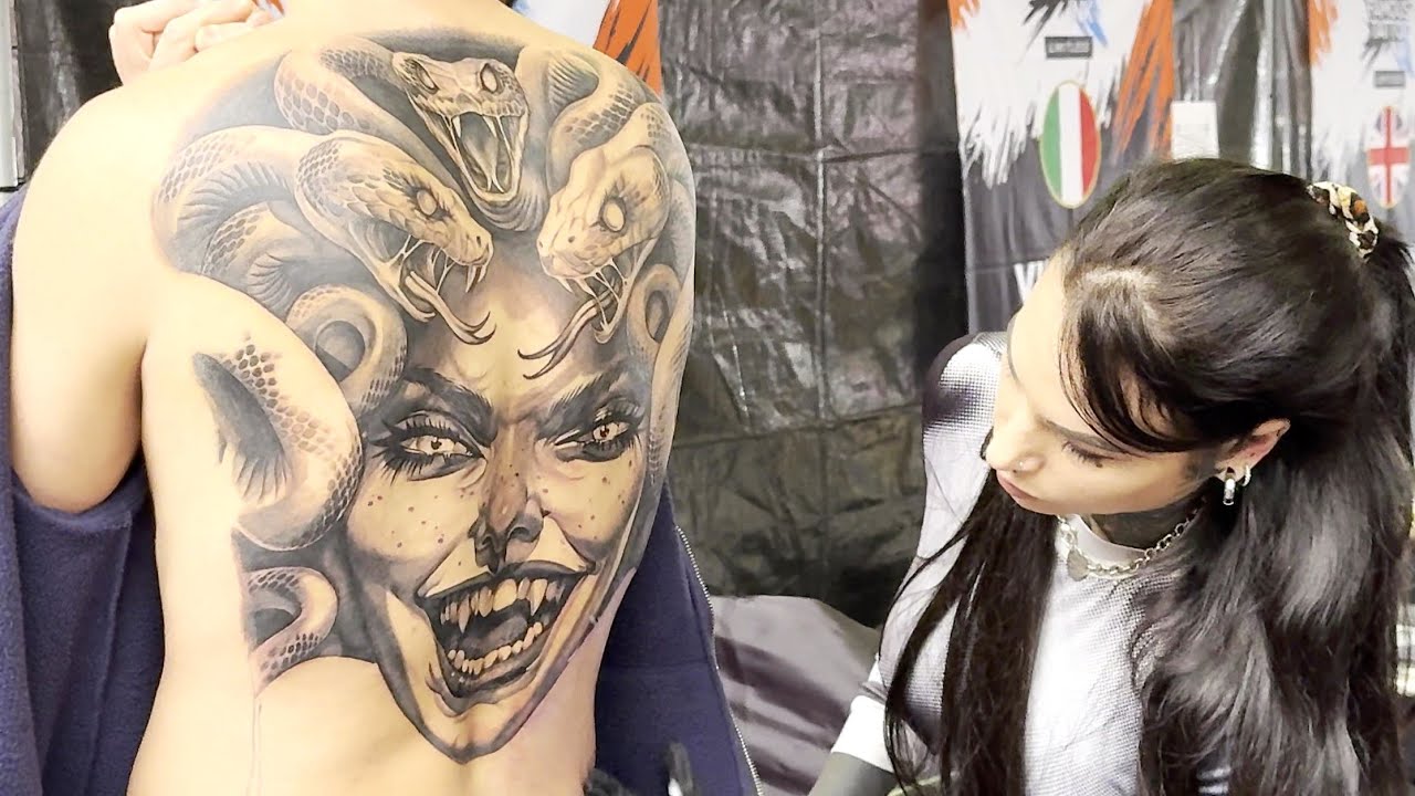 International TOUR & TAXIS Tattoo Convention - Brüssel - 10.11.2024 Preisgekrönte Tattoos
