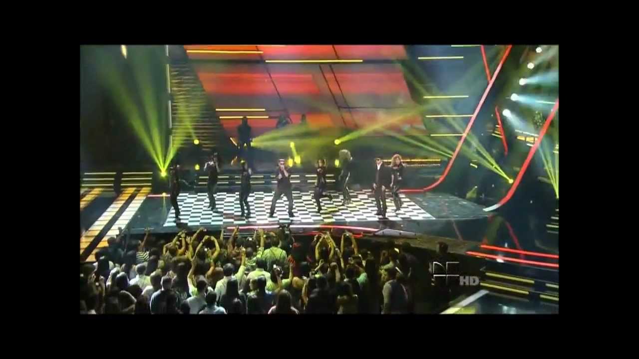Plan B Ft. Tony Dize y Zion y Lennox - Si No Le Contesto ( Premios Juventud 2011) HD