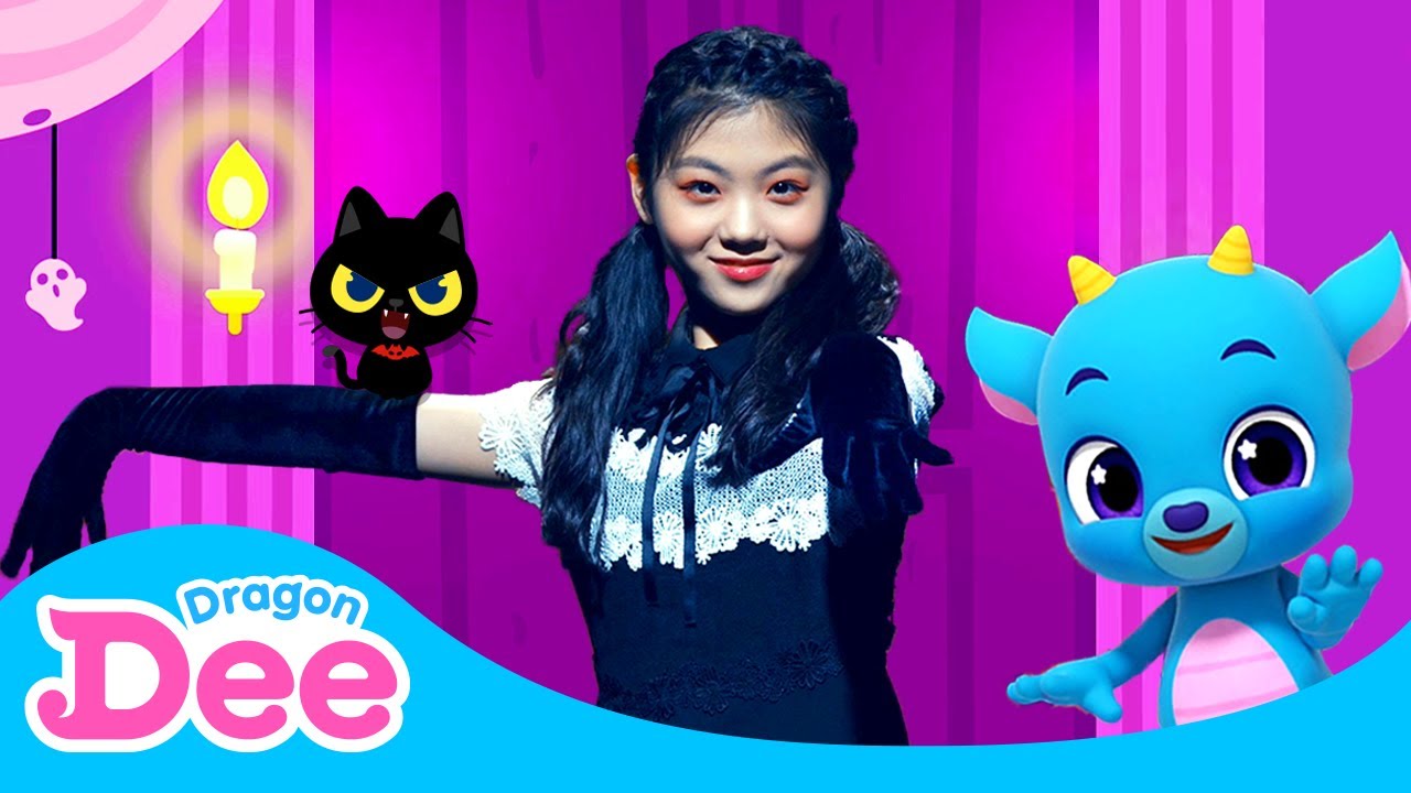 Kim Riwon 🙋‍♀️ Dracula Family Spooky Dance 🧛‍♀️｜Kids K-POP 🍬 ｜2021 Halloween Songs for kids