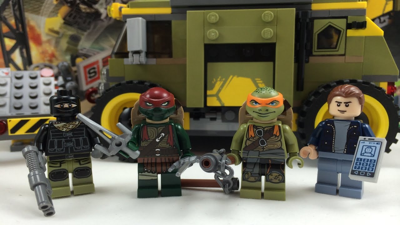 LEGO Ninja Turtles Movie Turtle Van Takedown Review 79115