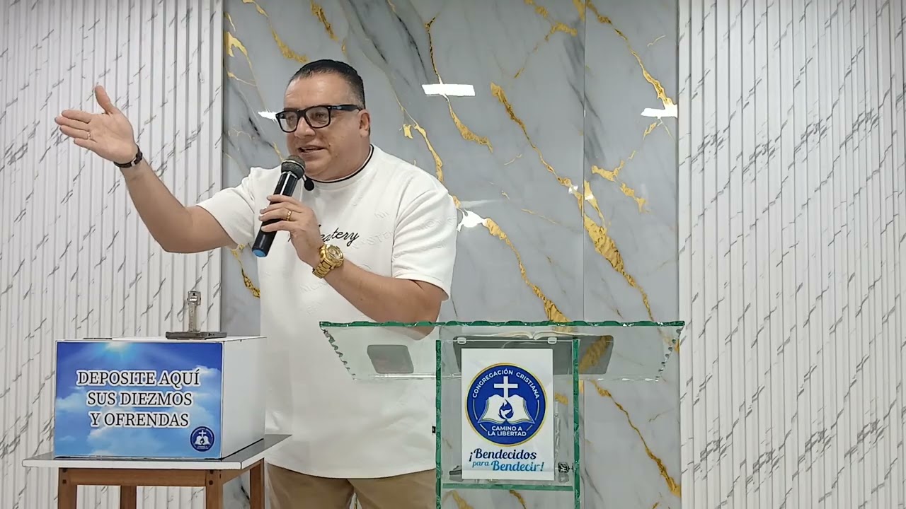 CUANDO SALE UNA PALABRA DE LA BOCA DE ÉL, SE LEVANTAN LOS VIENTOS Y LAS OLAS