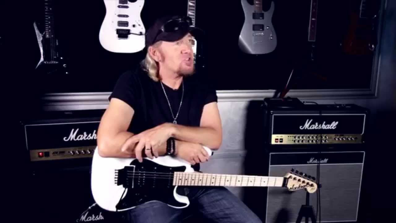 Эдриан Смит в: Guitar Center