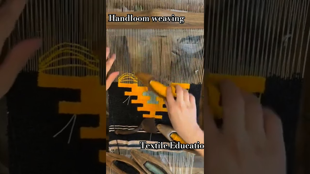 Handloom weaving! #textilepatterns #machine #fabricscience #textileart #fabriccrafting #textile
