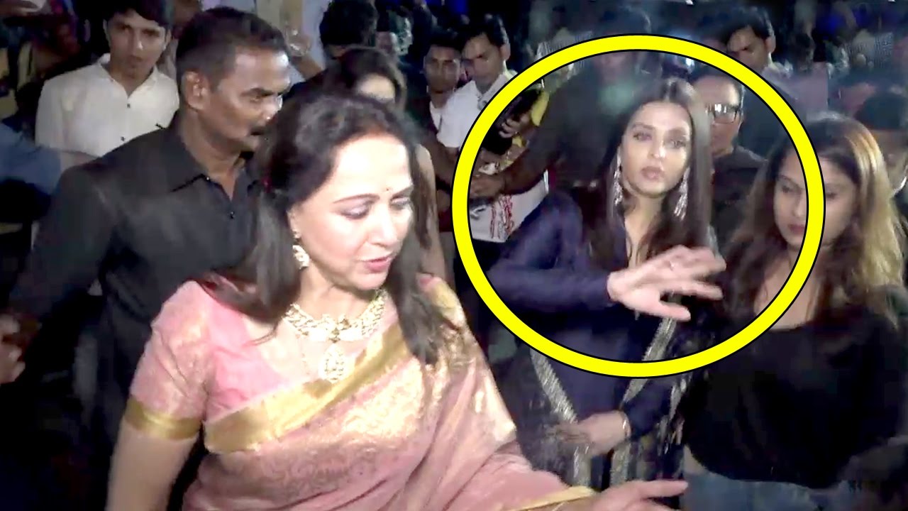 Aishwarya Rai Shows Respect To Senior Hema Malini At Dada Saheb Phalke Awards 2017 Red Carpet
