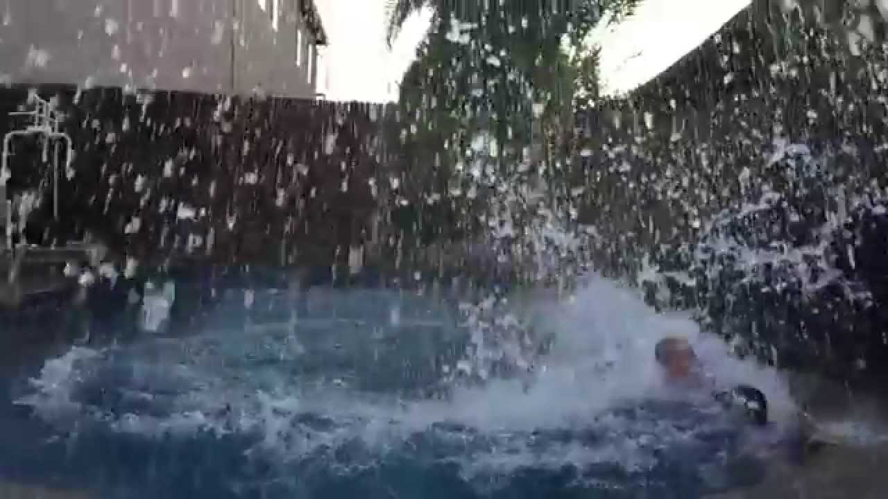 Biggest pool splash ever caught on camera