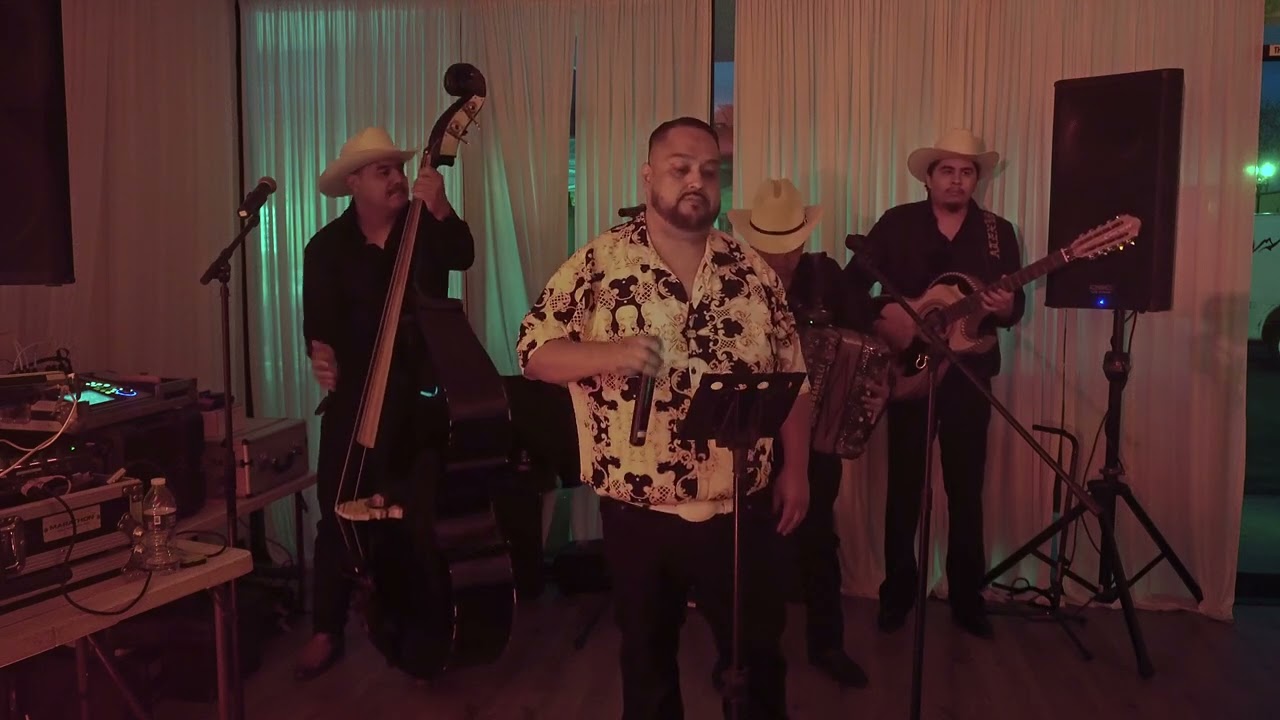 El Ausente De la Sierra-El Corrido De La Calle 80