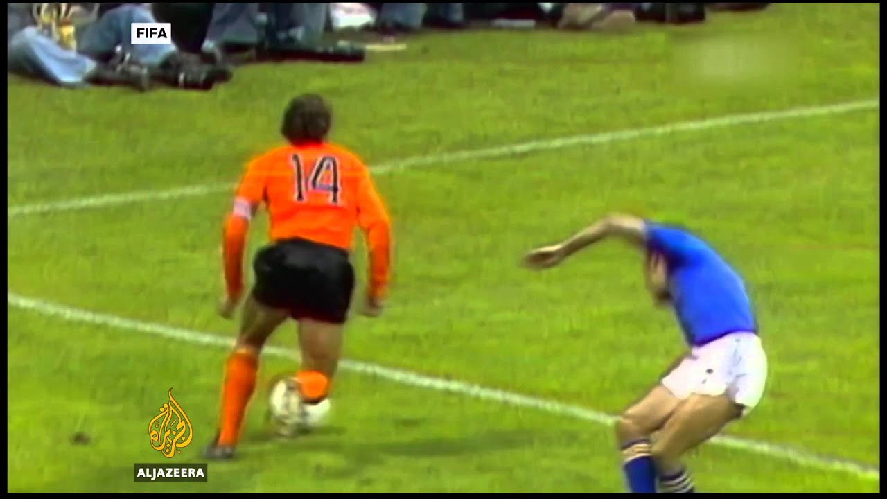 Dutch football legend Johan Cruyff dies at 68