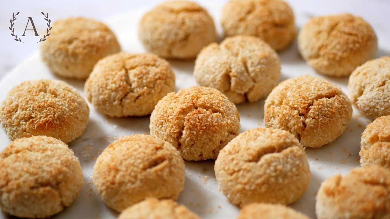Quick & Easy Coconut Cookies | Vegan