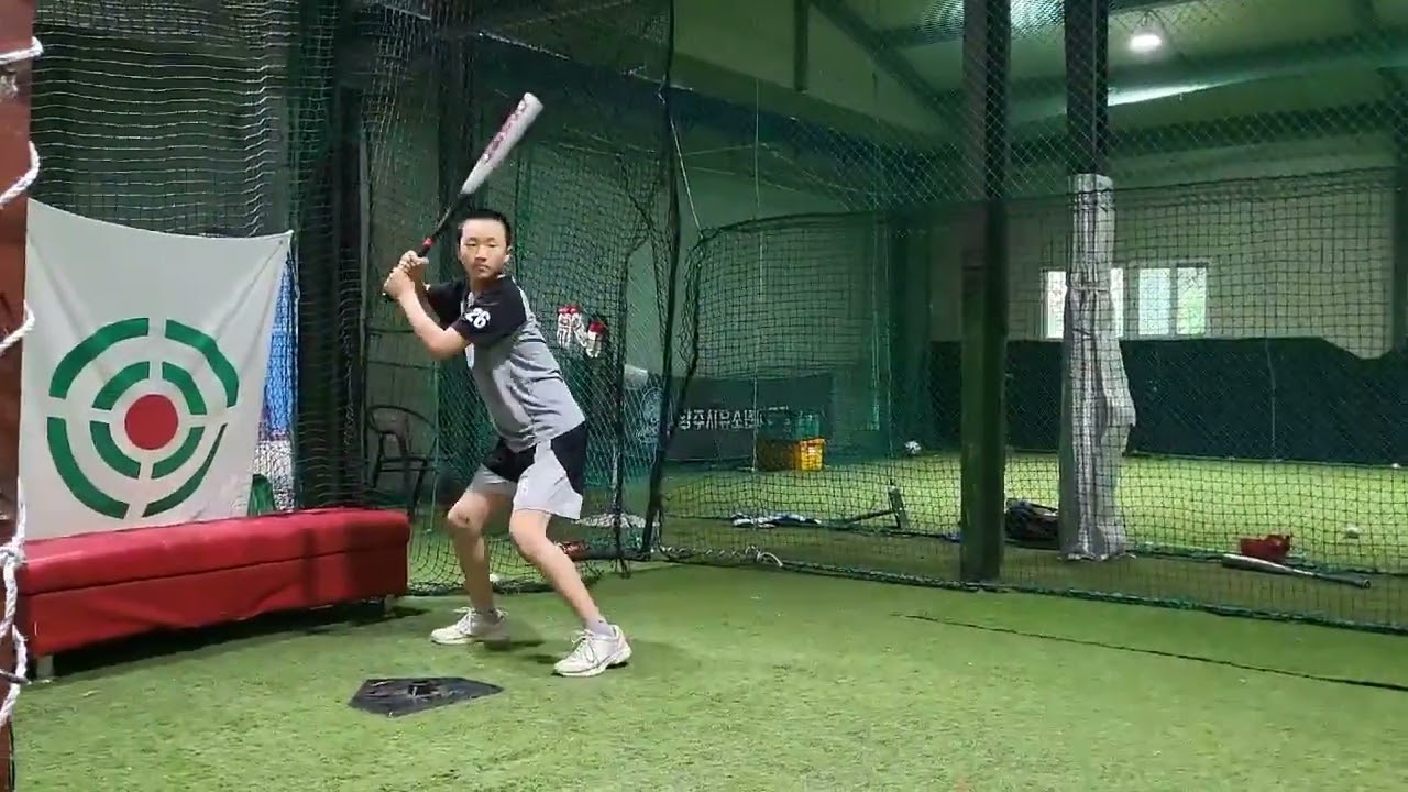 모가중 유격수 26박준우는 쉬는 날 집에서도...