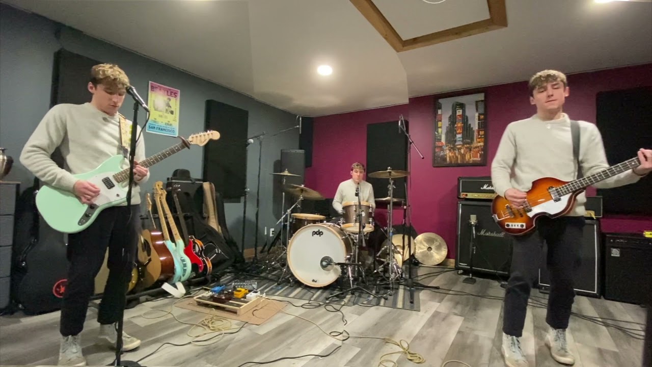 Mom Jeans - Death cup (Full Band Cover)