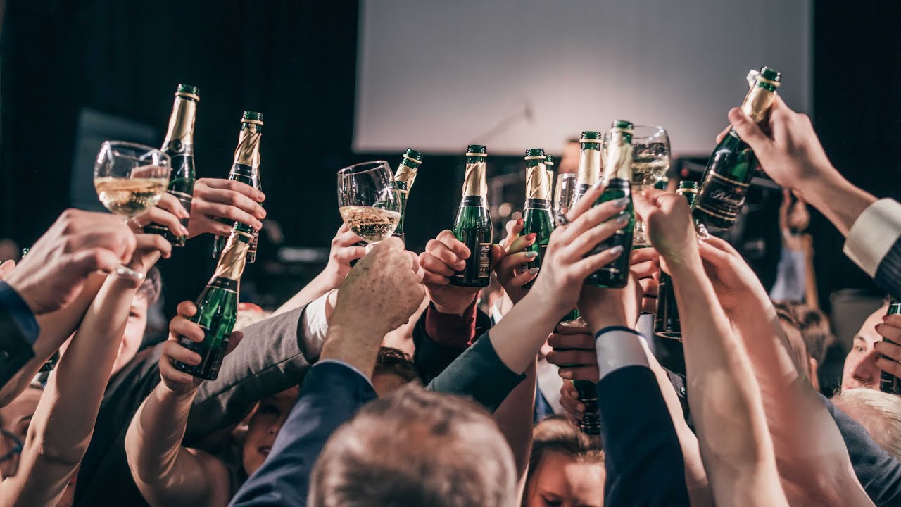MATURITNÍ PLES (2020) Střední školy designu interiéru Kateřinky  Liberec