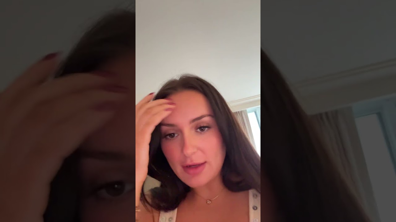 Таков уж его стиль.