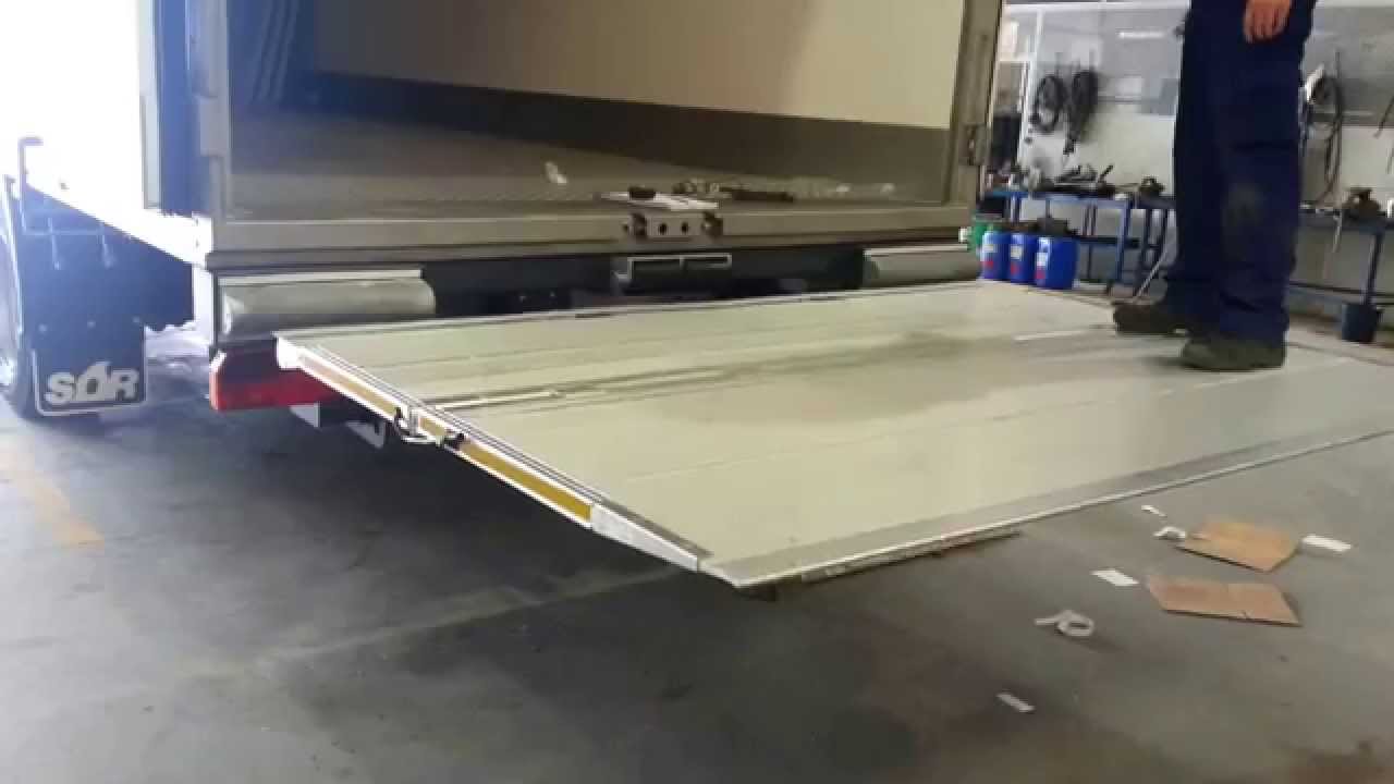 MONTAJE PUERTA ELEVADORA ZEPRO, MODELO ZTS