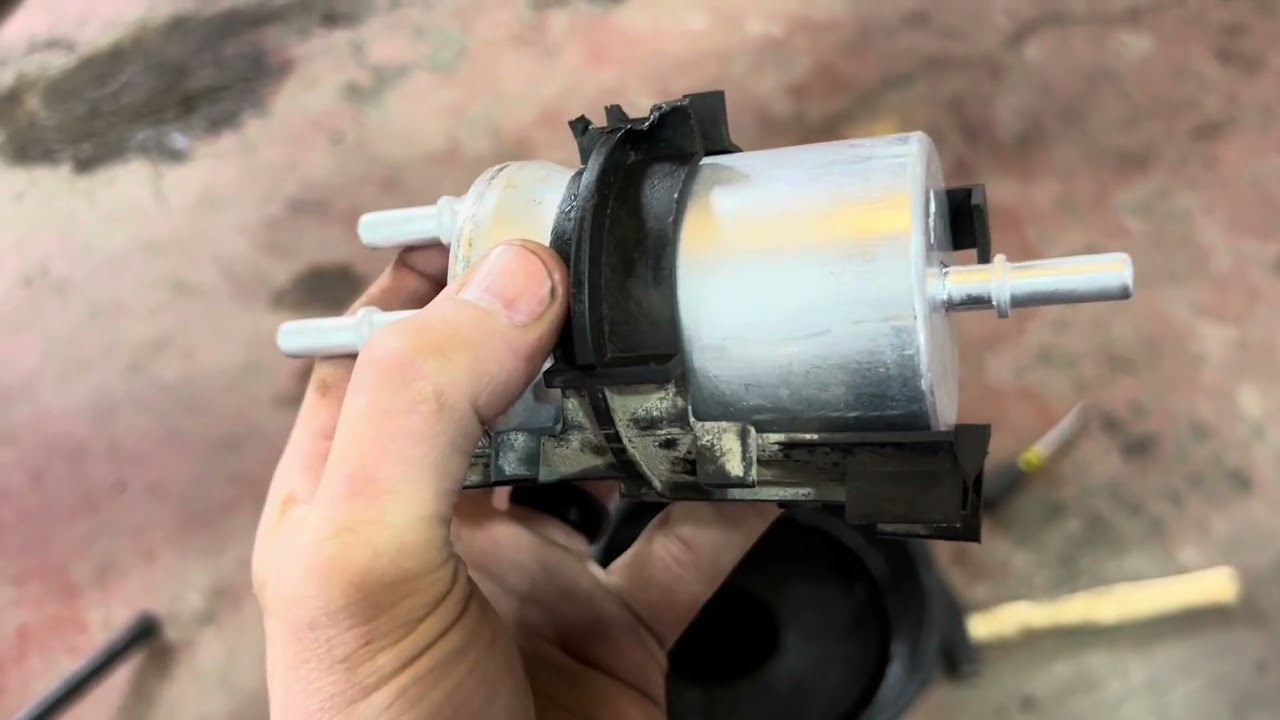 2004 VW Golf, Jetta 2.0 fuel filter replacement