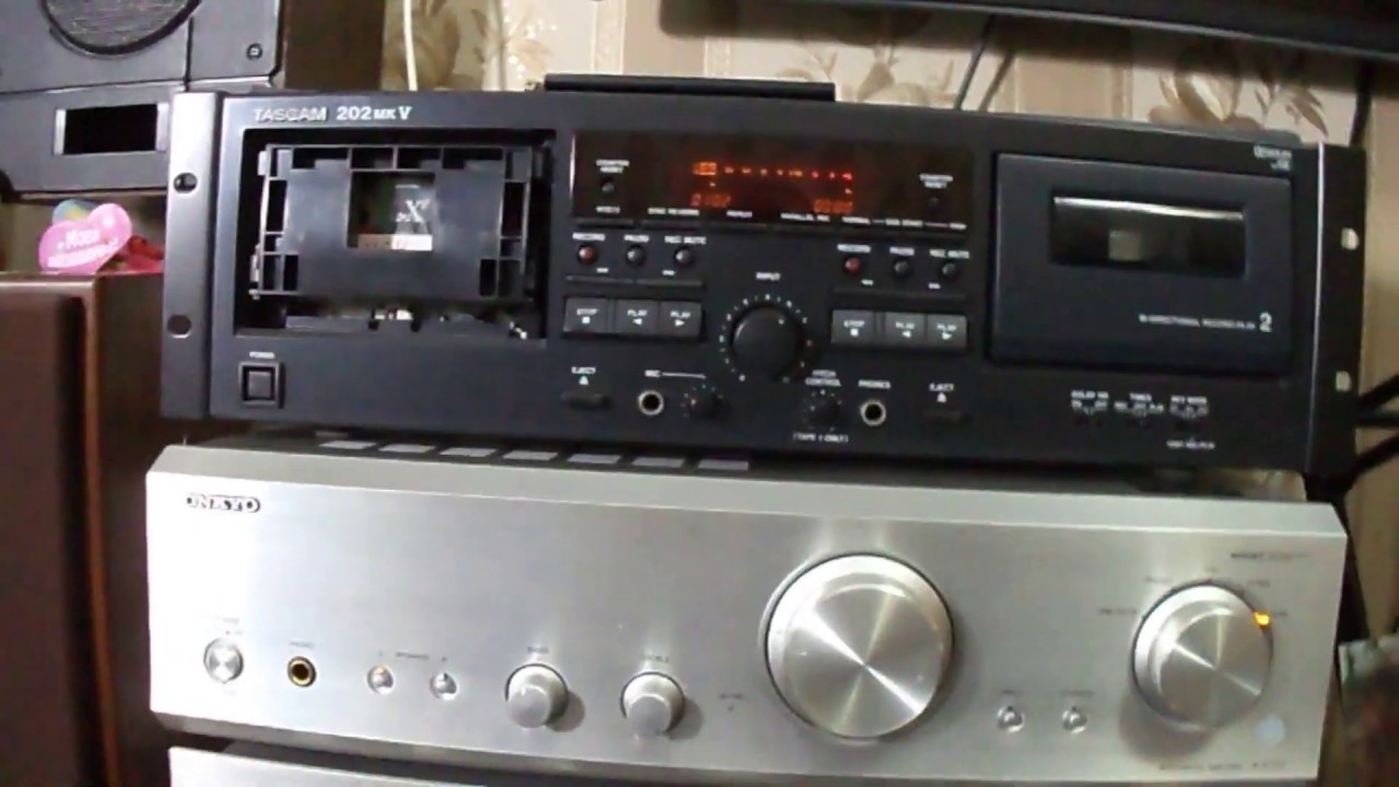 TASCAM 202 mk V