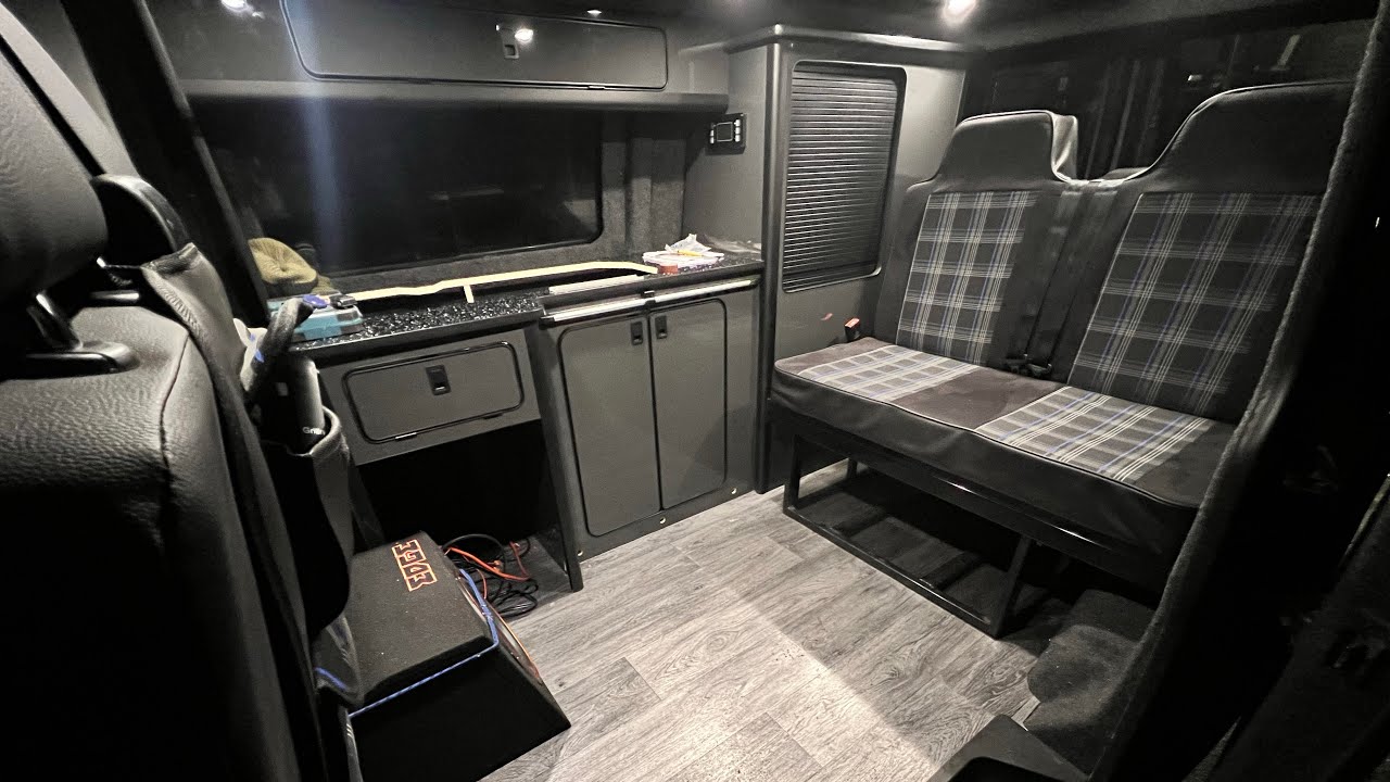 Converting my VW T5 into a camper, building the kitchen units