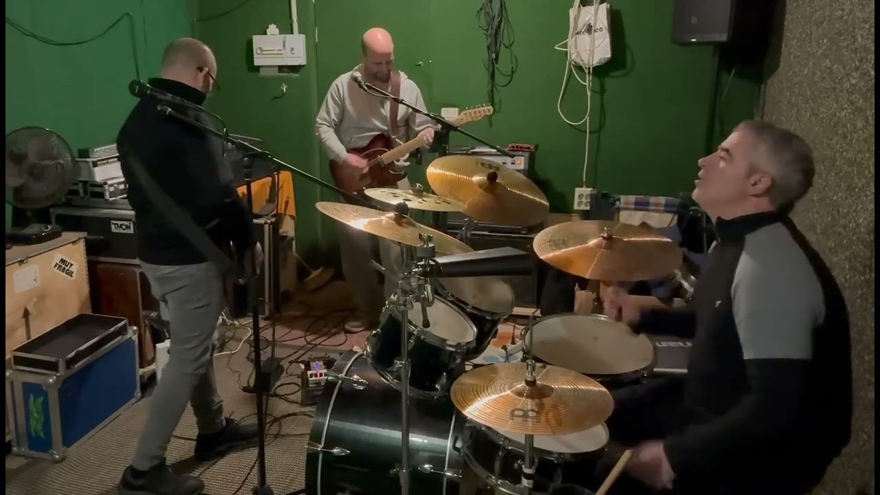 Ensayo lokal