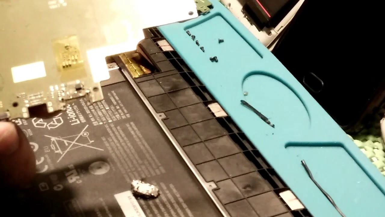 Планшет Lenovo S6000 не заряжается.