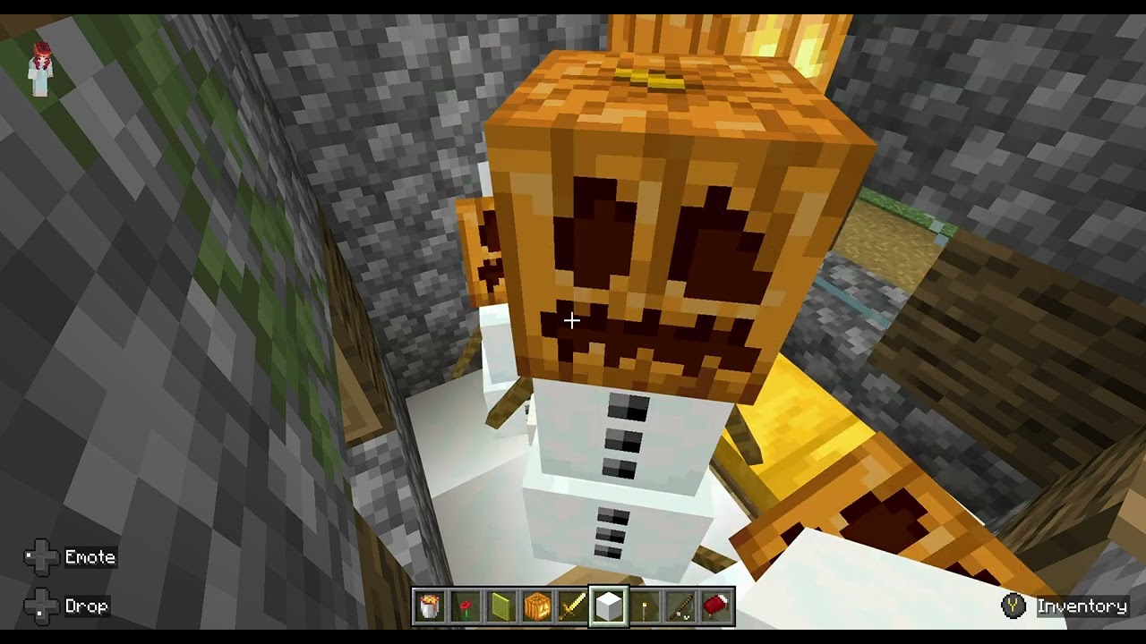 Самая смешная атака жителя в Minecraft! И построил шоумена 😂