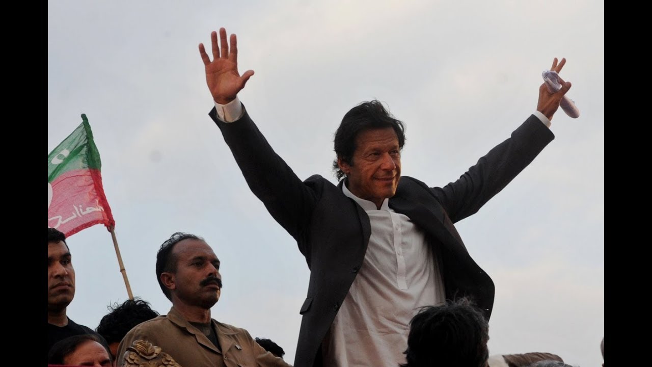 PTI Song - Challo Challo Imran Ke Saath