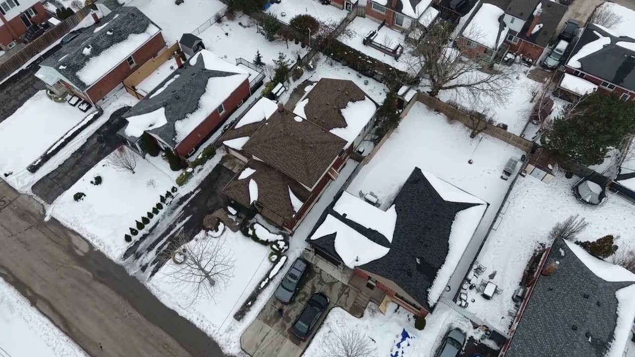 Drone Flight on Stoney Creek, Hamilton