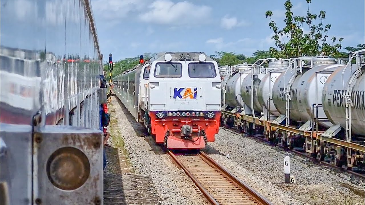 FULL NGEBUT 120KM/H!! KOMPILASI KERETA API NGEBUT PARAH DI PULAU JAWA PART 14 | NO 1 RAJANYA NGEBUT