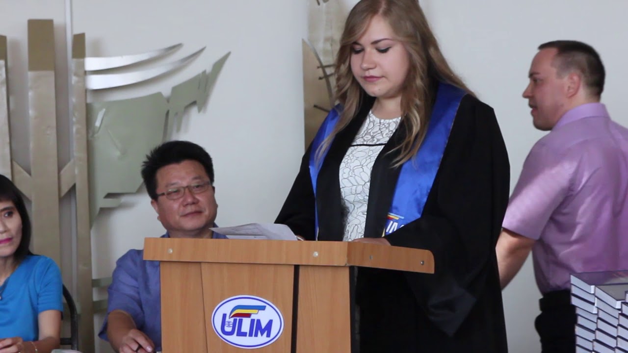 &Icirc;nm&acirc;narea diplomelor. ULIM, Litere, 2017