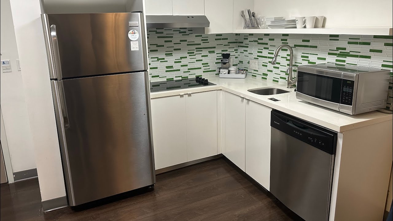 Element Miami Doral - One King Room Suite - Breakfast - Review