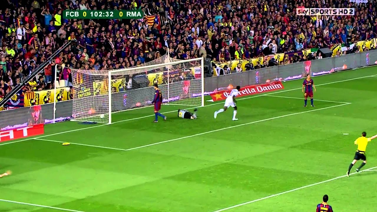 Cristiano Ronaldo Vs FC Barcelona - CDR Final (English Commentary) - 10-11 HD 1080i By CrixRonnie