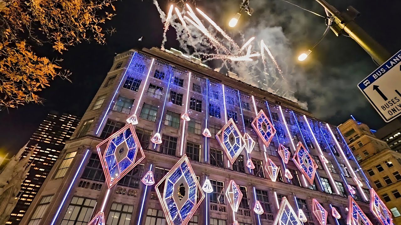 ✨️ full 2025 SAKS Fifth Avenue Holiday LIGHT SHOW with RADIO CITY ROCKETTES opening ceremony ✨️