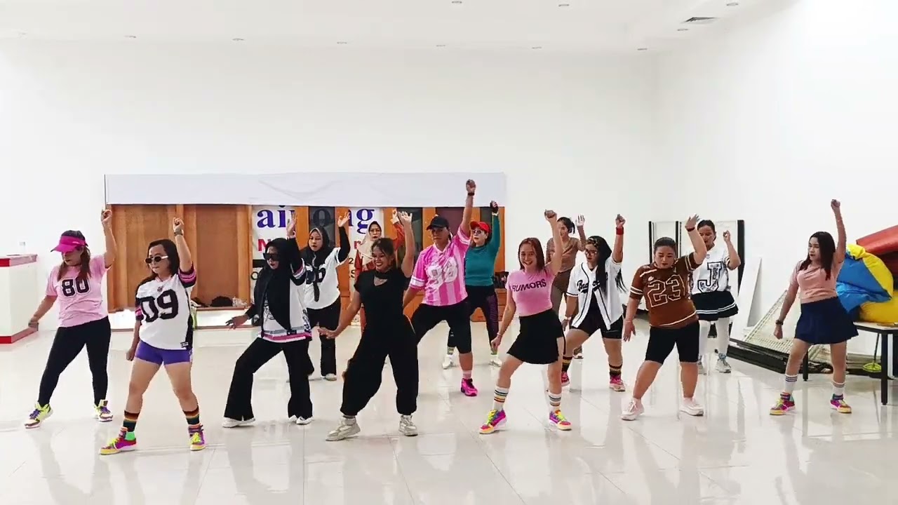IM LO ALE[[ZUMBA]] DANCE||MIX_Studio Samudra